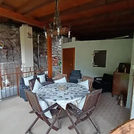 Castagno 2 Sentiero Del Viandante Bellano